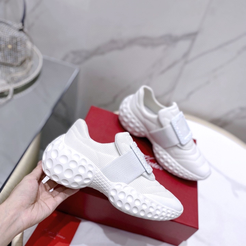 Roger Vivier Casual Shoes